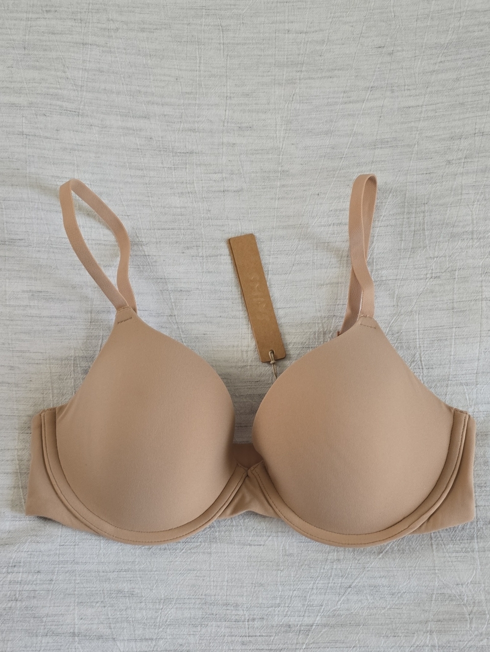 SKIMS Fits Everybody T-shirt Bra Size:32C Clay